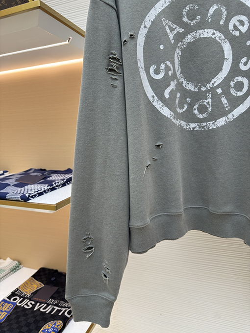 アクネストゥディオズ Acne Studios ダメージのロゴ入りスウェットシャツ