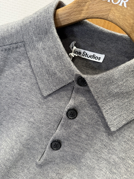 アクネストゥディオズコピー Acne Studios 文字刺繍り襟付きニットポロシャツ