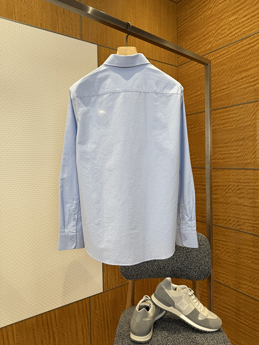 バーバリー 騎士の刺繍り長袖襟付きシャツ