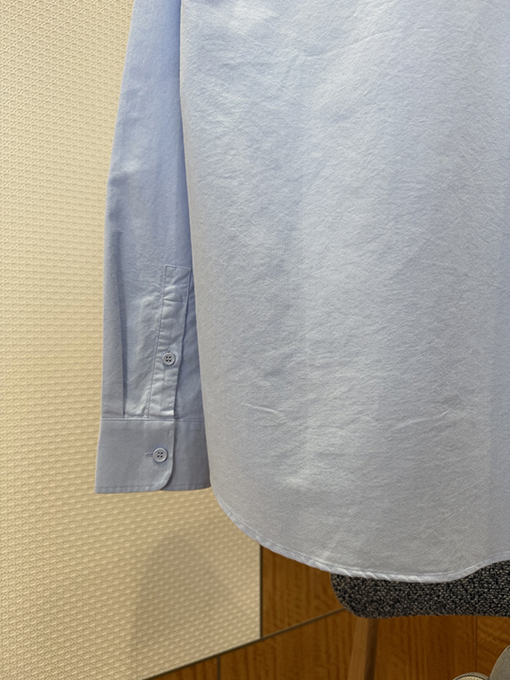 バーバリー 騎士の刺繍り長袖襟付きシャツ