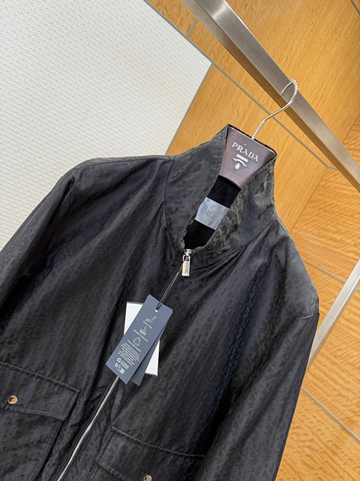 ディオールスーパーコピー ダーク柄ジャカードスタンドカラーコート