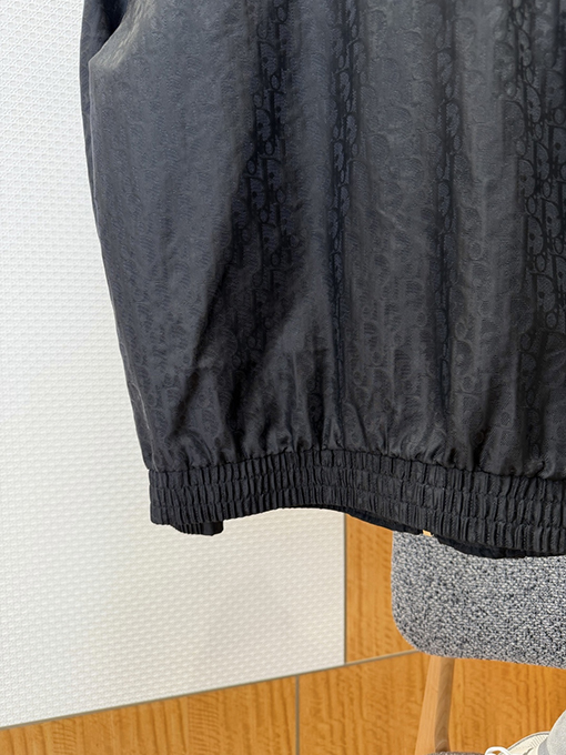 ディオールスーパーコピー ダーク柄ジャカードスタンドカラーコート