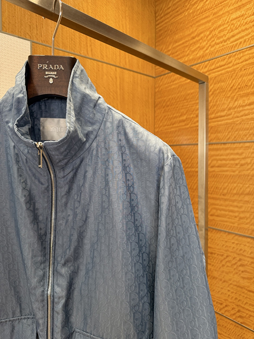 ディオールスーパーコピー ダーク柄ジャカードスタンドカラーコート