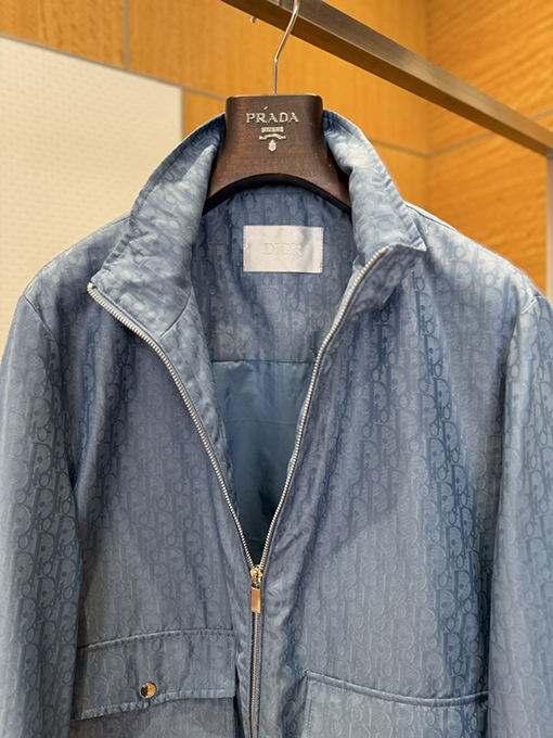 ディオールスーパーコピー ダーク柄ジャカードスタンドカラーコート