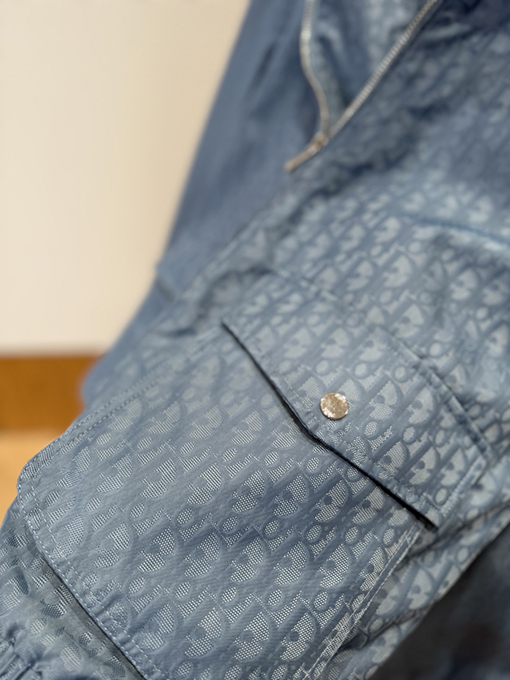 ディオールスーパーコピー ダーク柄ジャカードスタンドカラーコート