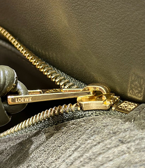 ロエベブランドコピー Puzzle 手織レディースりのバッグ