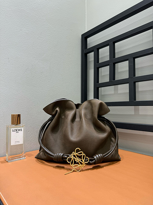 ロエベ Flamenco レディーススエードヌバックレザーバッグ