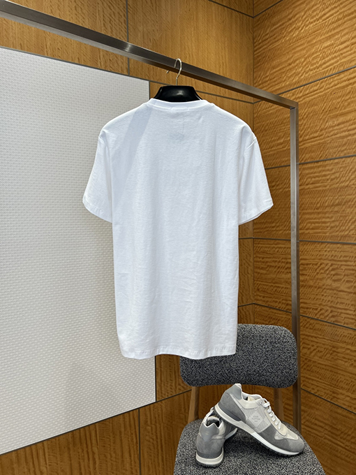 プラダコピー PRADA エンボスロゴ入りクルーネック半袖Tシャツ