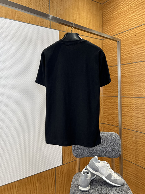 プラダコピー PRADA エンボスロゴ入りクルーネック半袖Tシャツ