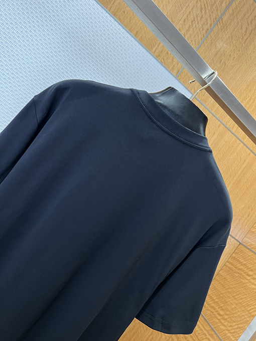 ディオール 文字刺繍りクルーネック半袖Tシャツ