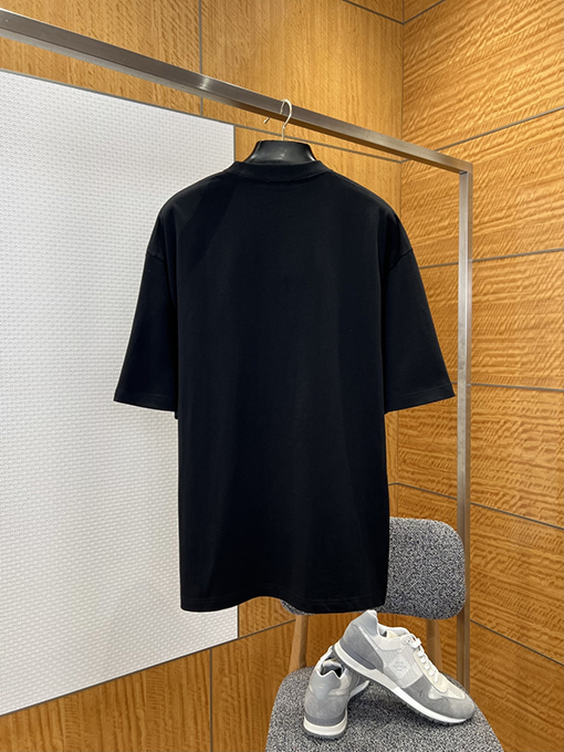 バレンシアガ BALENCIAGA プリントロゴ入り半袖Tシャツ