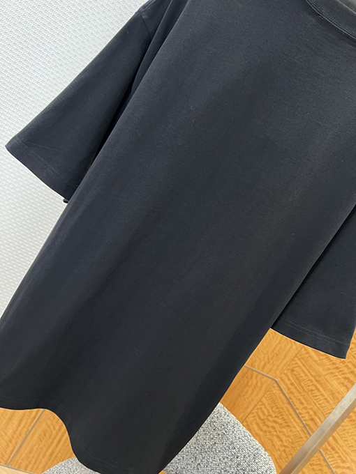 バレンシアガ BALENCIAGA プリントロゴ入り半袖Tシャツ