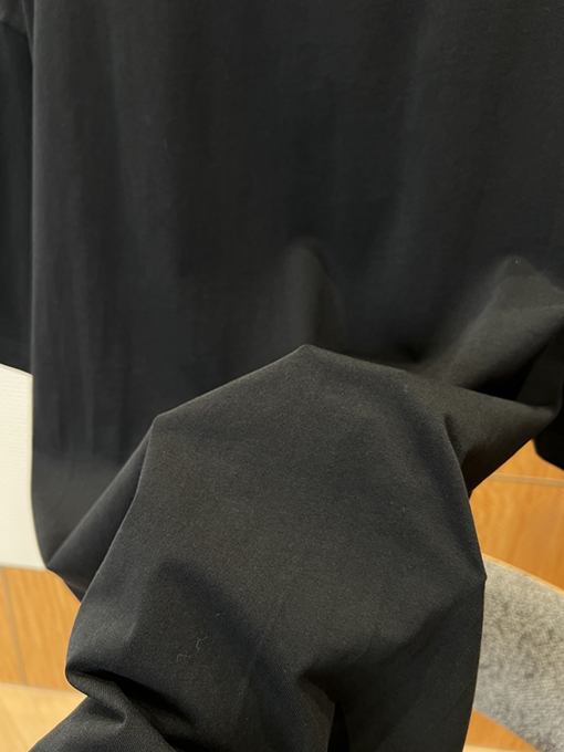 バレンシアガ BALENCIAGA プリントロゴ入り半袖Tシャツ