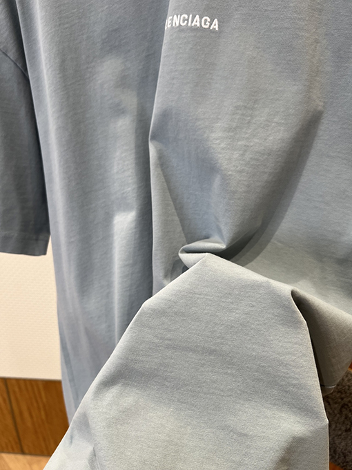 バレンシアガコピー BALENCIAGA カラーブロック刺繍りクルーネック半袖Tシャツ