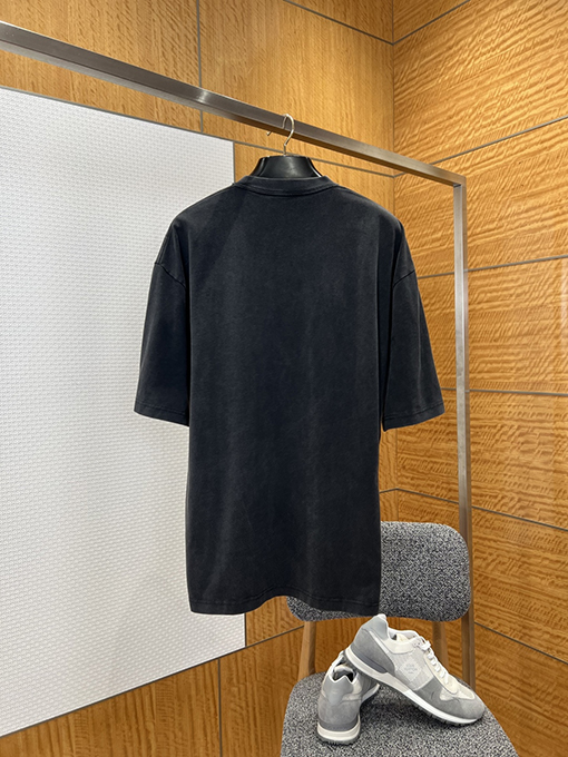 バレンシアガスーパーコピー BALENCIAGA 新モデルプリントロゴ入り半袖Tシャツ