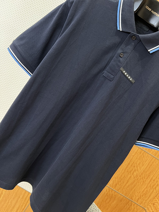 プラダブランドコピー ロゴ入り半袖ポロシャツ