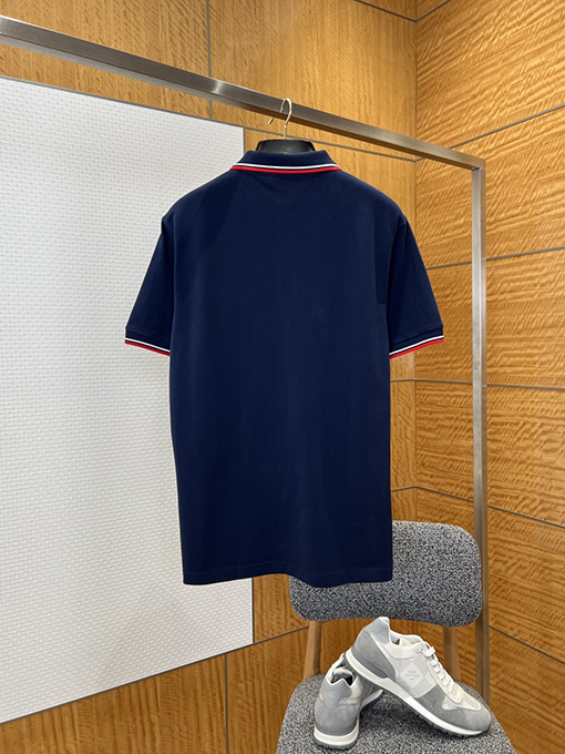 プラダブランドコピー ロゴ入り半袖ポロシャツ