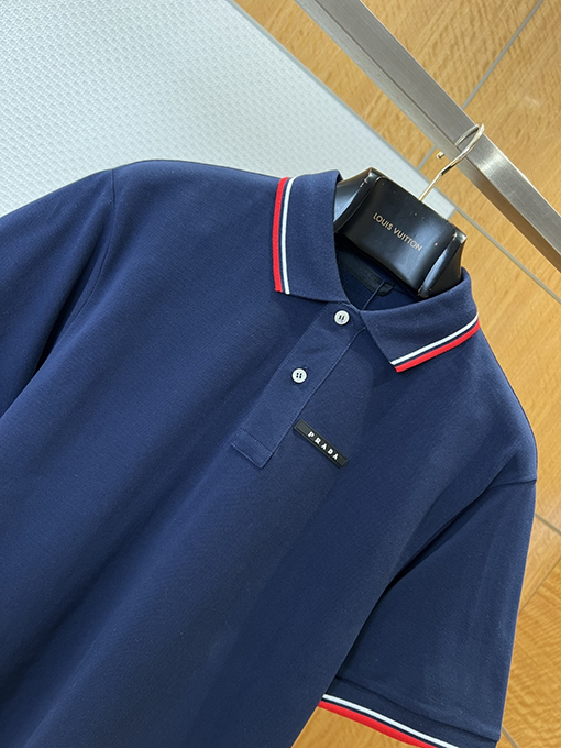 プラダブランドコピー ロゴ入り半袖ポロシャツ