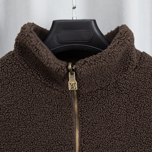 ルイヴィトン ランウェイのクラシックコート