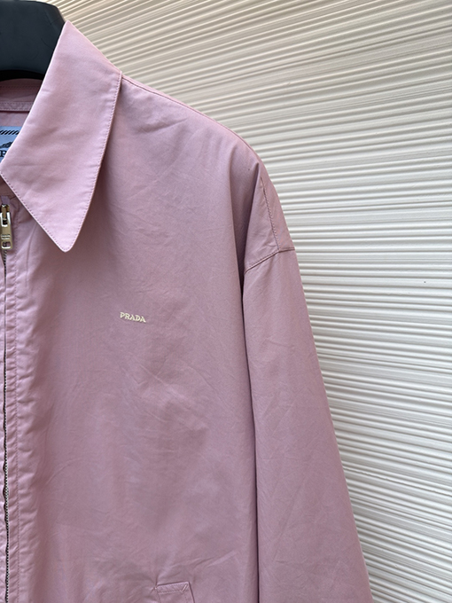 プラダブランドスーパーコピー ジッパー付き長袖刺繍ロゴジャケット