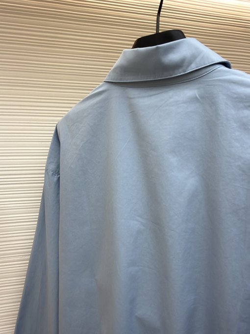 プラダブランドスーパーコピー ジッパー付き長袖刺繍ロゴジャケット