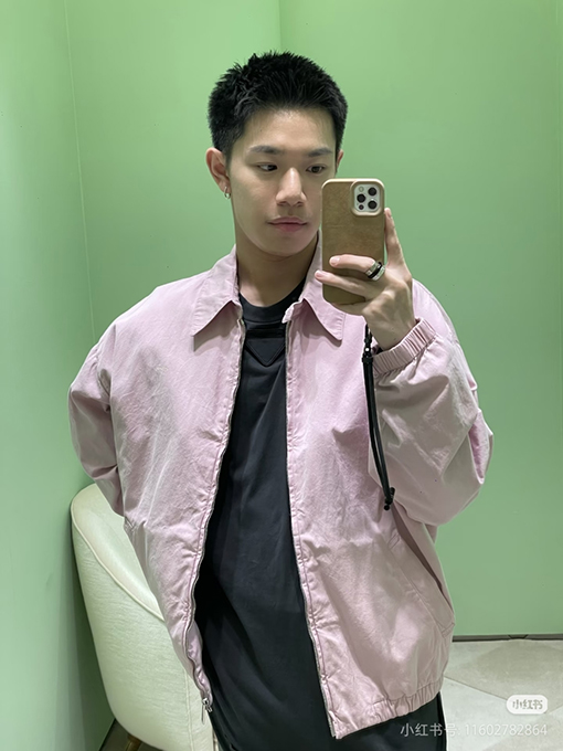 プラダブランドスーパーコピー ジッパー付き長袖刺繍ロゴジャケット