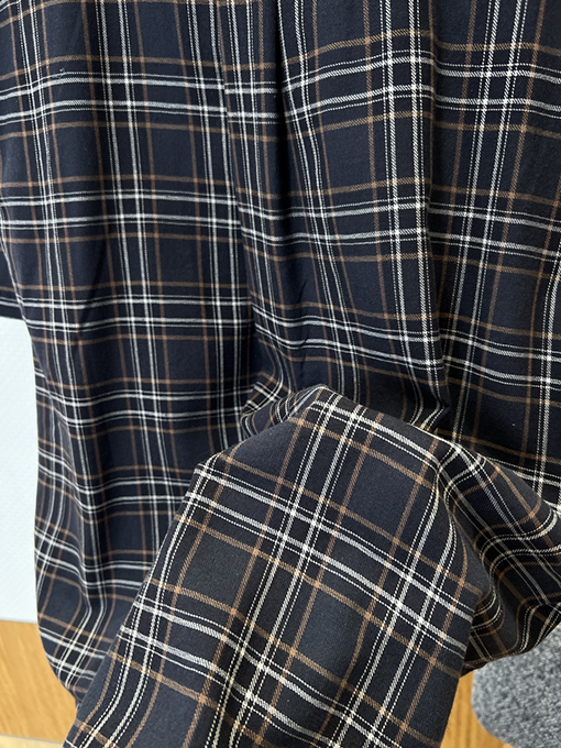 クロムハーツスーパーコピー カラーブロックチェック柄のジップアップ半袖襟付きシャツ