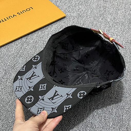 ルイヴィトンコピー ニュークラシックベースボールキャップ