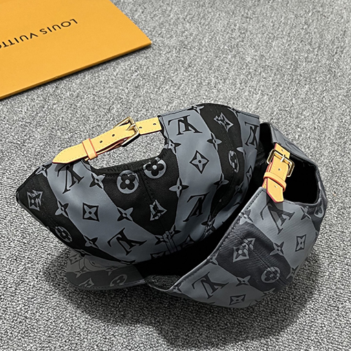 ルイヴィトンコピー ニュークラシックベースボールキャップ