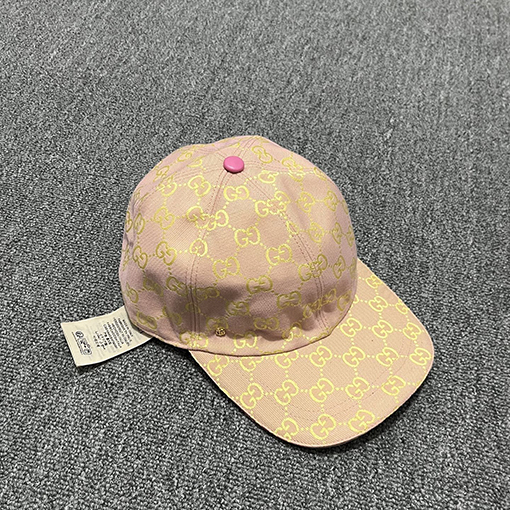 グッチスーパーコピー メタルダブルGベースボールキャップ