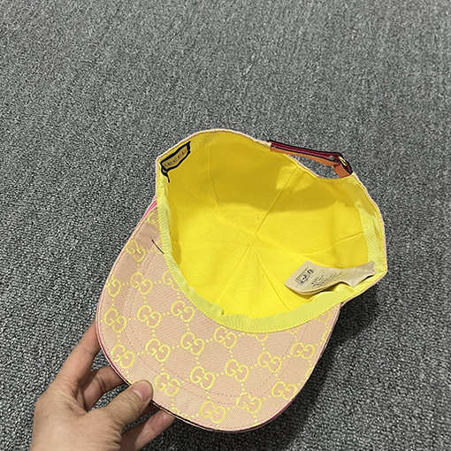 グッチスーパーコピー メタルダブルGベースボールキャップ