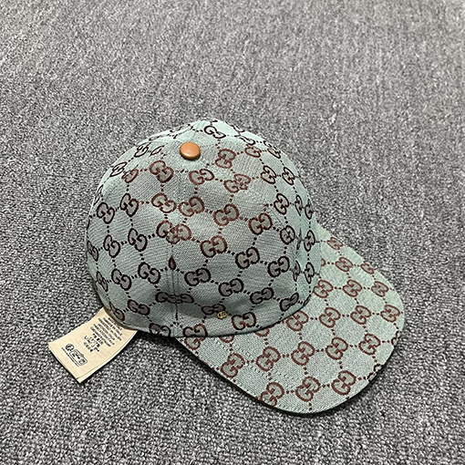 グッチスーパーコピー メタルダブルGベースボールキャップ