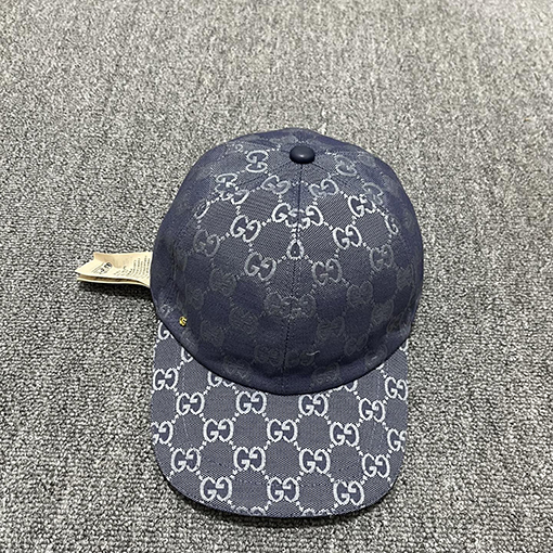 グッチスーパーコピー メタルダブルGベースボールキャップ