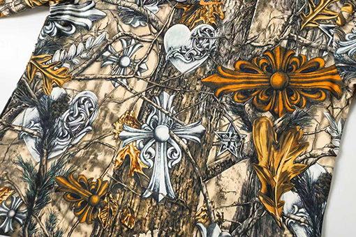 クロムハーツ x ナイキ x ドレイクノクタスーパーコピー 全体に馬蹄形のサンスクリット文字がプリントされた長袖シャツ