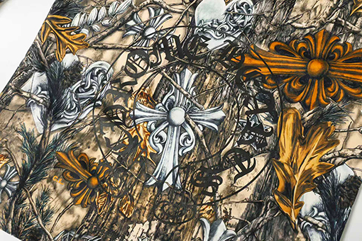 クロムハーツ x ナイキ x ドレイクノクタスーパーコピー 全体に馬蹄形のサンスクリット文字がプリントされた長袖シャツ