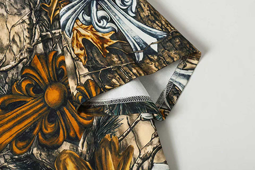 クロムハーツ x ナイキ x ドレイクノクタ 全体に馬蹄形のサンスクリット文字がプリントされた半袖Tシャツ