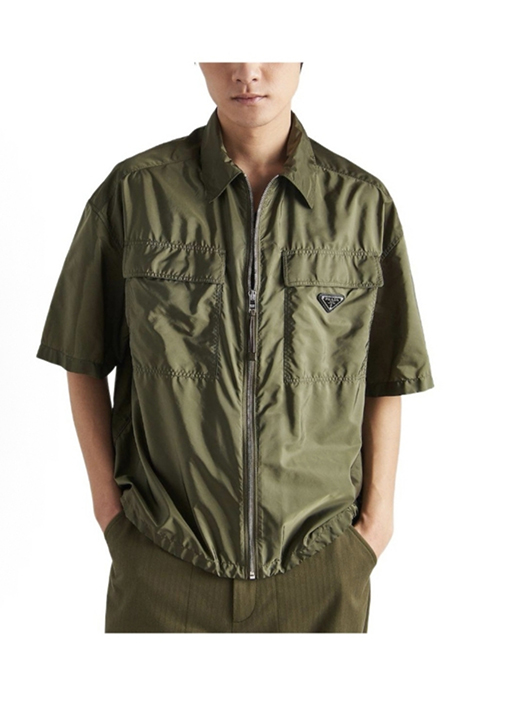 プラダ ポケット付きトライアングルロゴ入り半袖襟付きジャケット