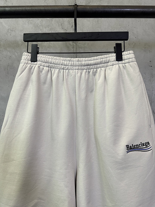 バレンシアガブランドコピー Balenciaga コーラウェーブロゴ刺繍入りカジュアルショーツ