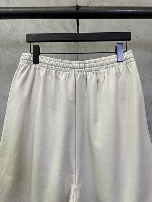 バレンシアガブランドコピー Balenciaga コーラウェーブロゴ刺繍入りカジュアルショーツ