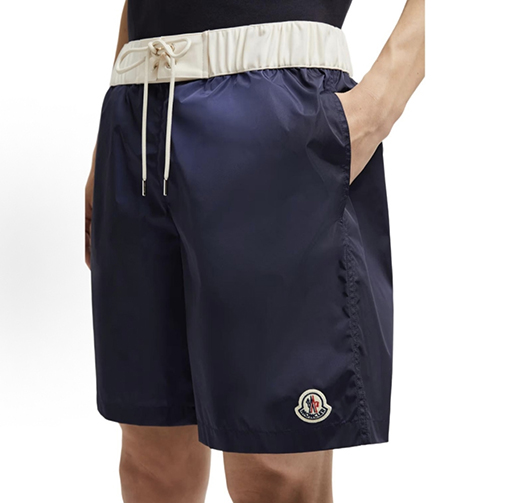 モンクレール ロゴ入りドローストリングカジュアルショーツ