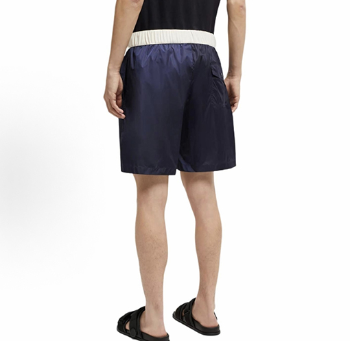 モンクレール ロゴ入りドローストリングカジュアルショーツ