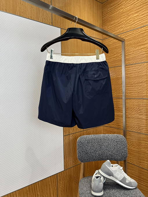 モンクレール ロゴ入りドローストリングカジュアルショーツ