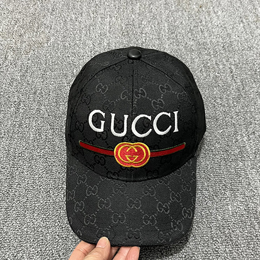 グッチ GUCCI は公式サイトと同期していますベースボールキャップ