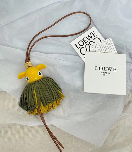 ロエベスーパーコピー Puzzle クラシック10周年の限定スプライトキーホルダー