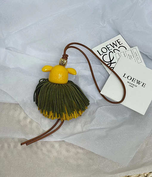 ロエベスーパーコピー Puzzle クラシック10周年の限定スプライトキーホルダー