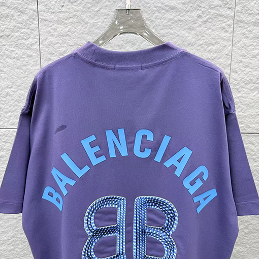 バレンシアガブランドコピー 3Dエポキシ樹脂文字ロゴ入り半袖Tシャツ