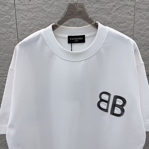 バレンシアガブランドコピー 3Dエポキシ樹脂文字ロゴ入り半袖Tシャツ