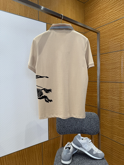 バーバリー BURBERRY チェック柄の襟の乗馬柄プリントの半袖ポロシャツ