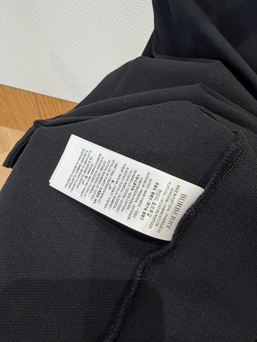 バーバリーブランドスーパーコピー BURBERRY チェック柄の乗馬刺繍入り半袖ポロシャツ