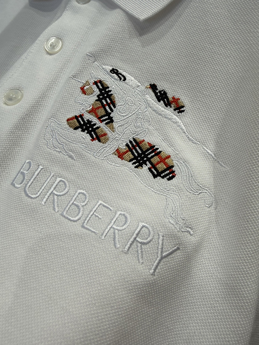 バーバリーブランドスーパーコピー BURBERRY チェック柄の乗馬刺繍入り半袖ポロシャツ